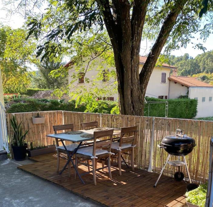 Maison En Plein Coeur De L'Ardeche Villa Prades  ภายนอก รูปภาพ